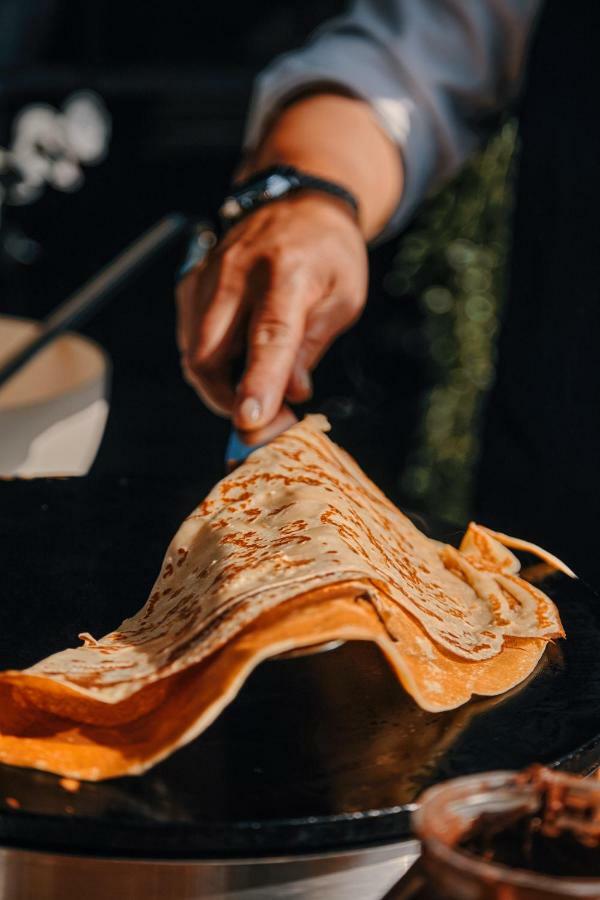 فندق ميركيور تولون لا سان-سور-مار لا سين سور مير المظهر الخارجي الصورة